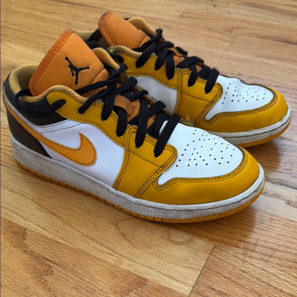 Jordan 1 low
